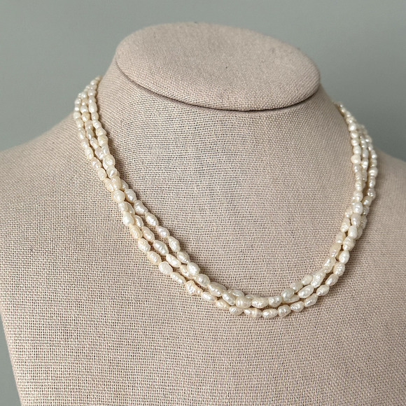 14K Yellow Gold Genuine Cream Pearl Triple Strand Multi Row Necklace 16" - Picture 3 of 10
